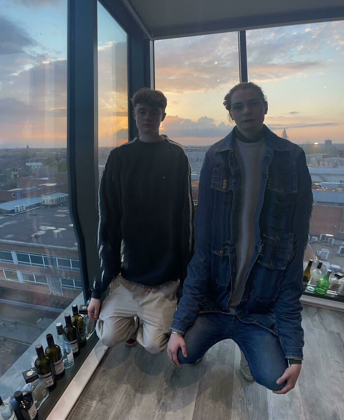 Those Are Two Long Bois