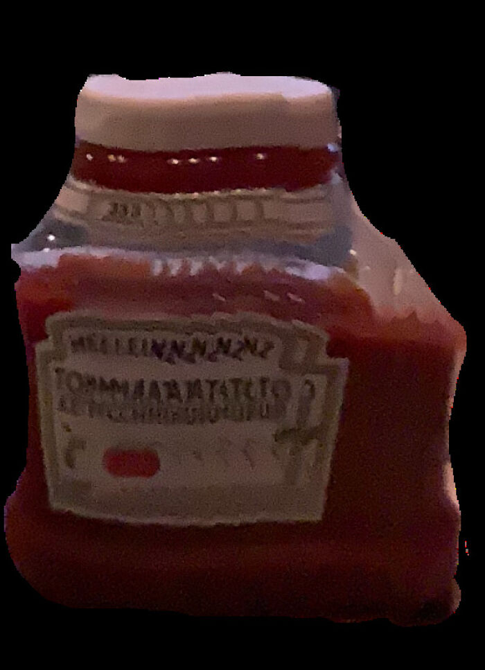 Tomato Ketchup Gets Panoramiced