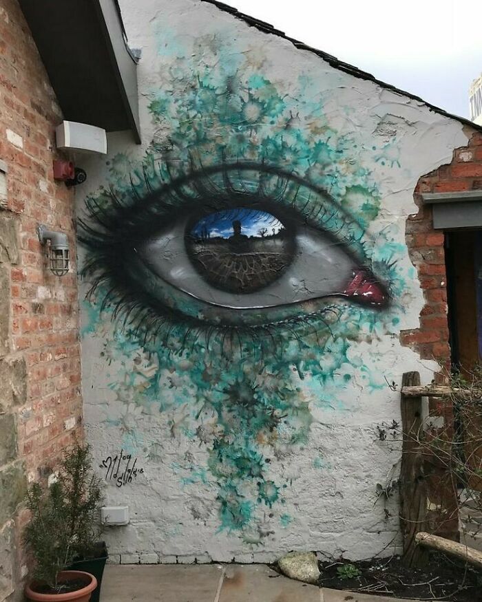 Man Almost Gave Up, Inspired By Banksy’s Rat To Try Again