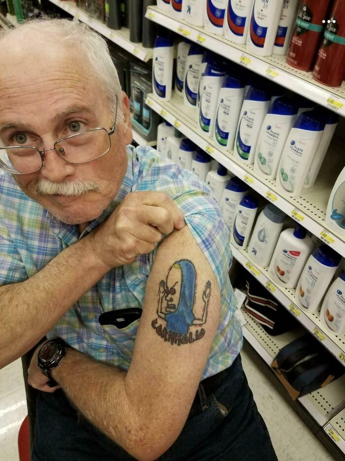 Throwback To Meeting This Legend At Target With Bender On His Gun