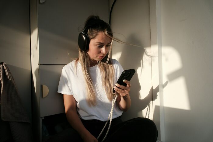 The Wildest Questions Cabin Crew Actually Hear at 35,000 Feet