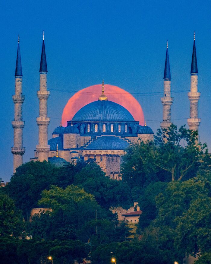 Wait, This Photographer Makes Everyday Stuff Look Like Magic! (35 Pics)