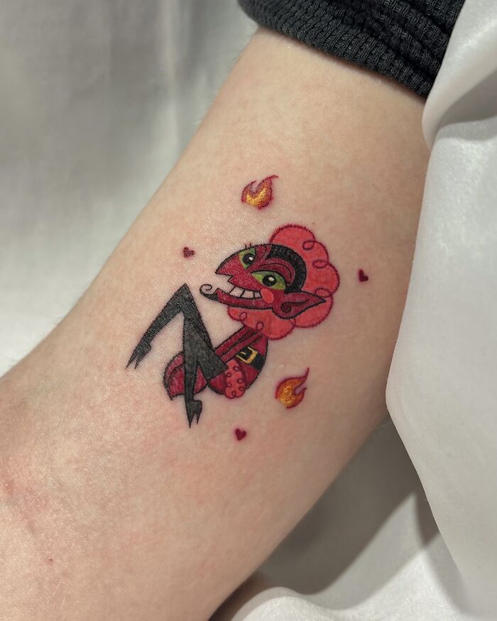 Wait, This Tattoo Artist Actually Uses Pastels?! Check Out These 30 Wildly Fun Scribble-Inspired Tattoos
