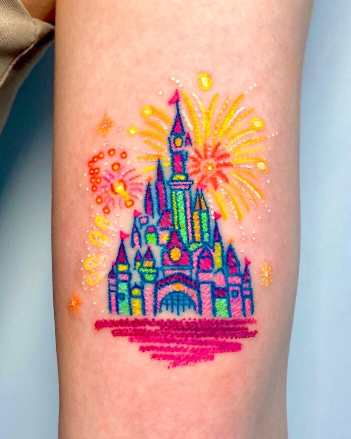 Wait, This Tattoo Artist Actually Uses Pastels?! Check Out These 30 Wildly Fun Scribble-Inspired Tattoos