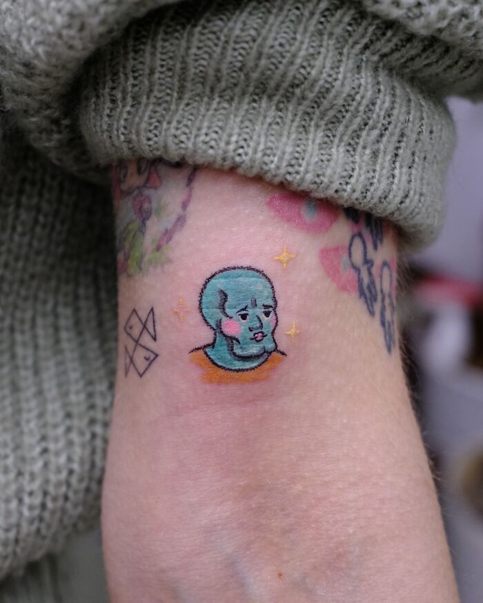 Wait, This Tattoo Artist Actually Uses Pastels?! Check Out These 30 Wildly Fun Scribble-Inspired Tattoos