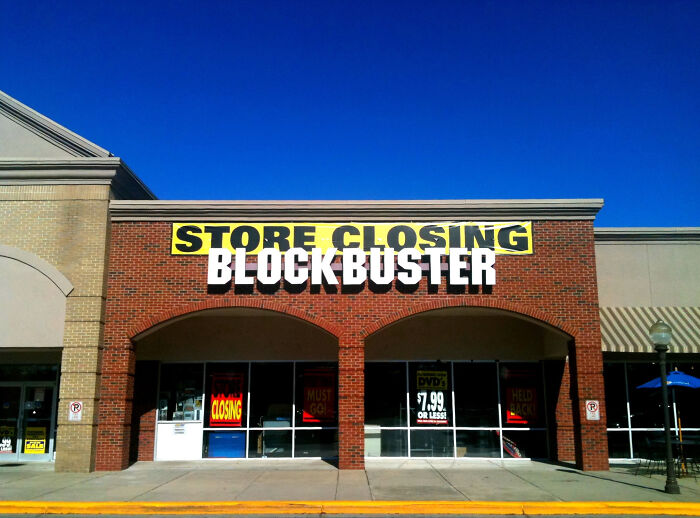 Oops! 60 Business Giants That Totally Blew It with One Bad Move