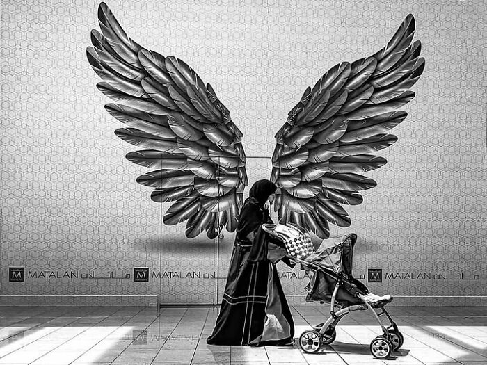 33 Photos That Prove This Photographer Sees Stories Everywhere!