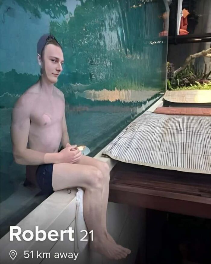 Slavic Tinder Bio: Expectations vs. Reality in One Picture