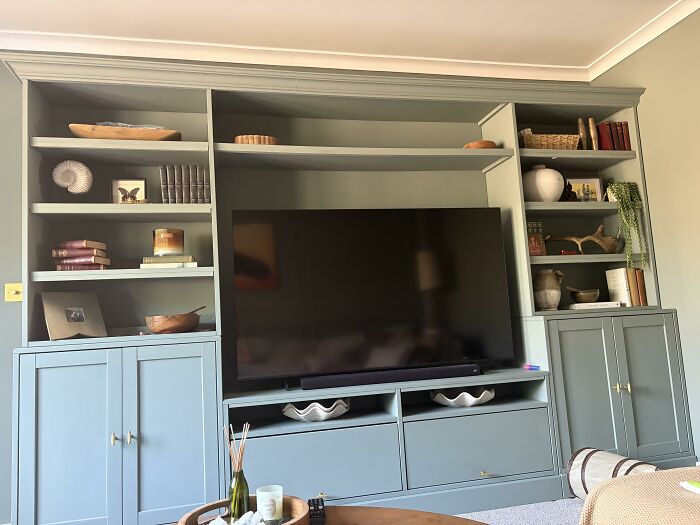 Shelf Shuffle SOS!