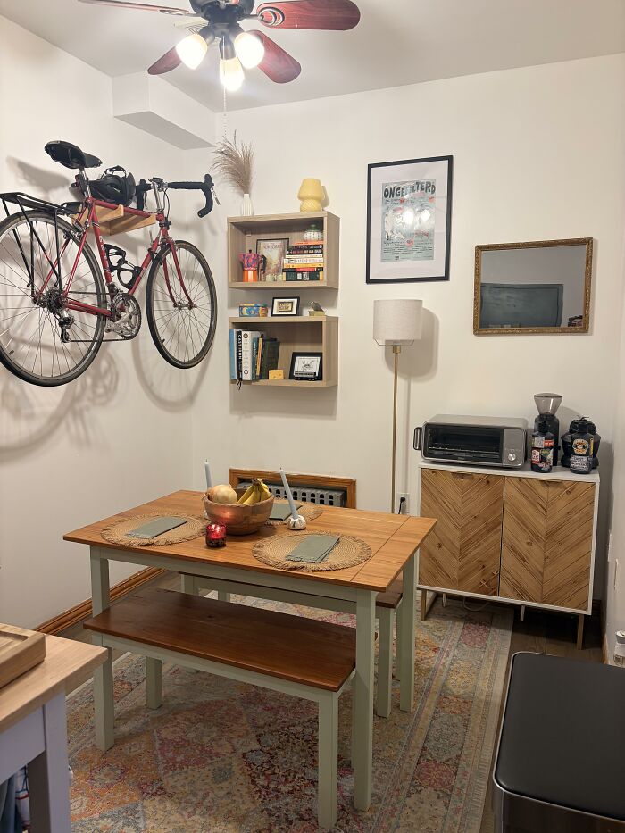 No Window Blues: How to Brighten a Stale Room?