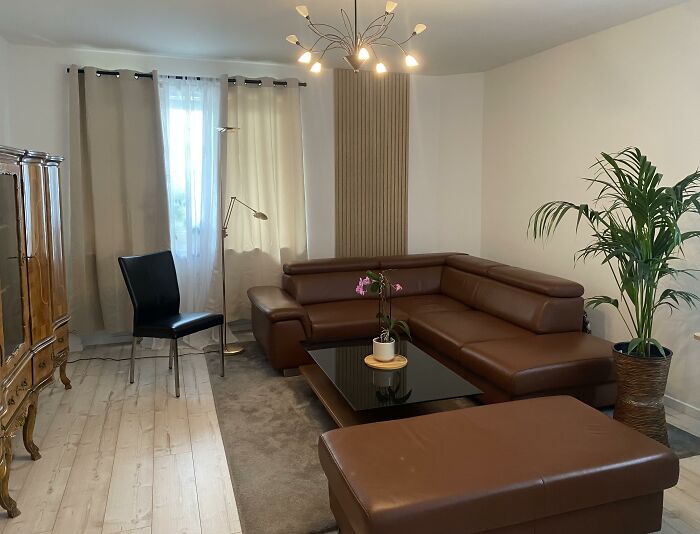 Living Room Bare Bones? Let’s Amp It Up!