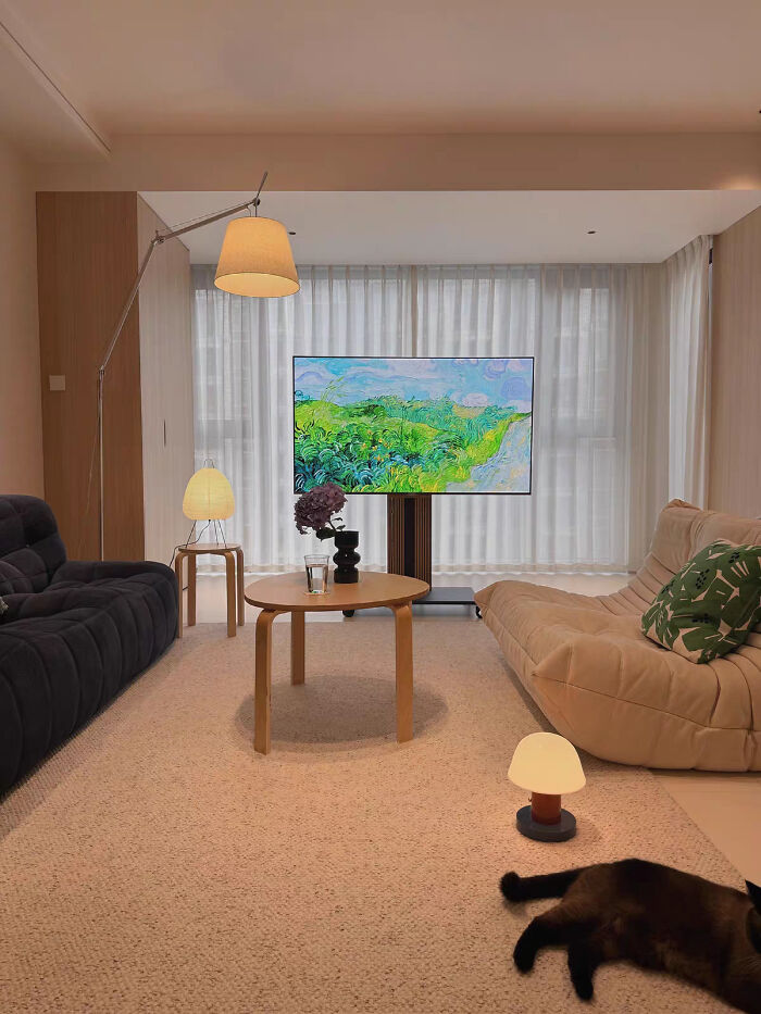 Light & Wood Love: Living Room Vibes So Far