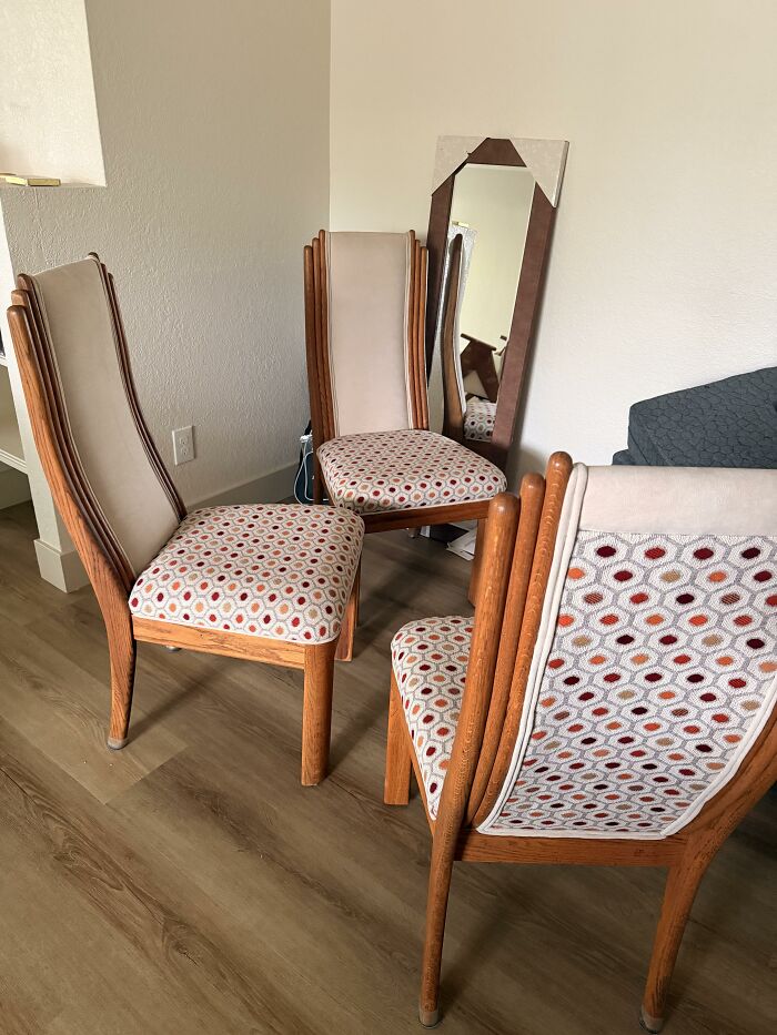 Makeover Time: Give These 80s Chairs a New Spin