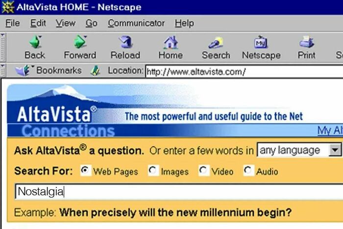 Wait, They Actually Saved These Weird Old Internet Screenshots?!