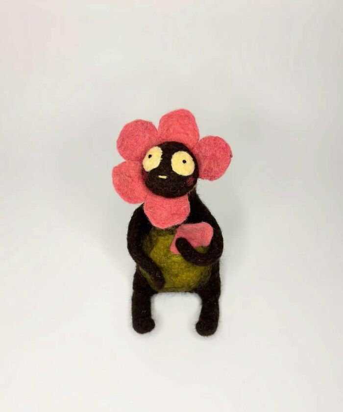 Some Silly Little Sculptures To Make You Smile