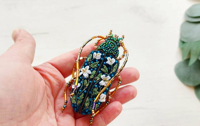 Kicked Off 2025 With This Beetle Brooch Covered In Velvet, Beads & Flowers