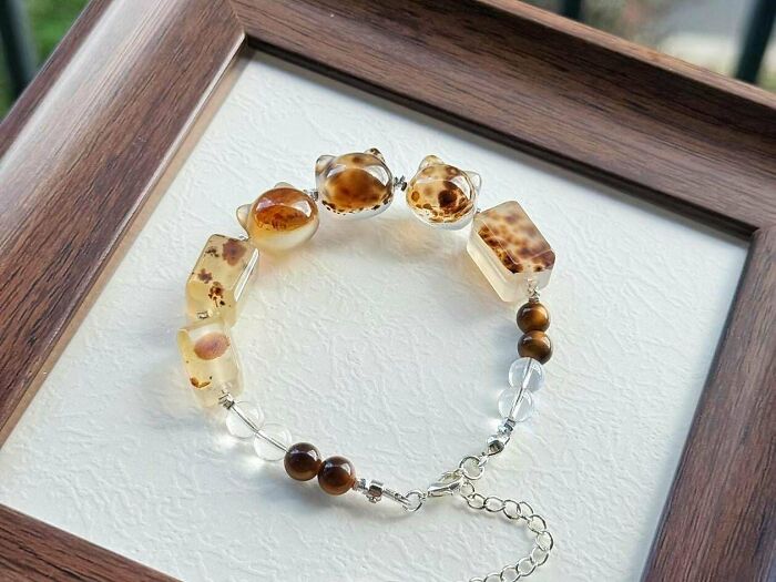 Look What I Made! Bracelet With Tiny Brown Crystal Cats—Adorbs!