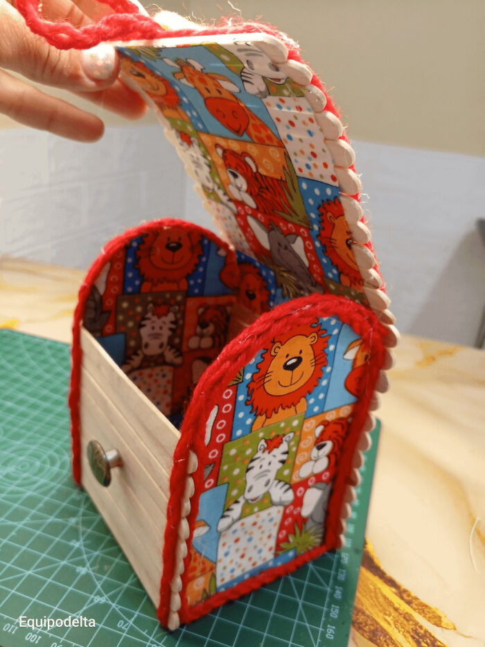 Chest Made With Ice Cream Sticks—Cool And Quirky!