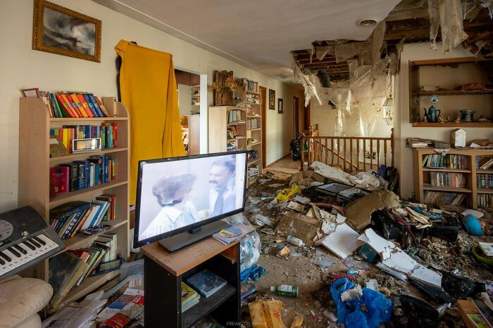 You Won't Believe What People Found Hidden in Abandoned Places!