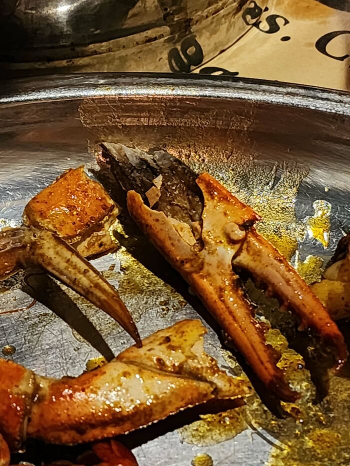 Blue Crab Meat Looks Weird. Safe to Eat?