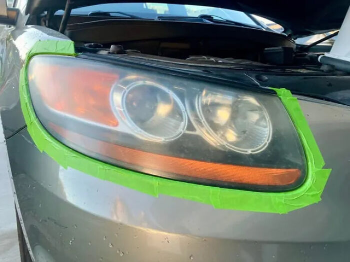 Mobile Headlight Restoration Using $15 Kits Made Me $1,200 Last Weekend
