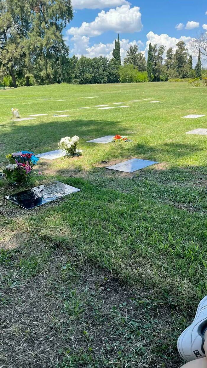 My Friend Makes Cash Taking Photos Of Strangers' Graves