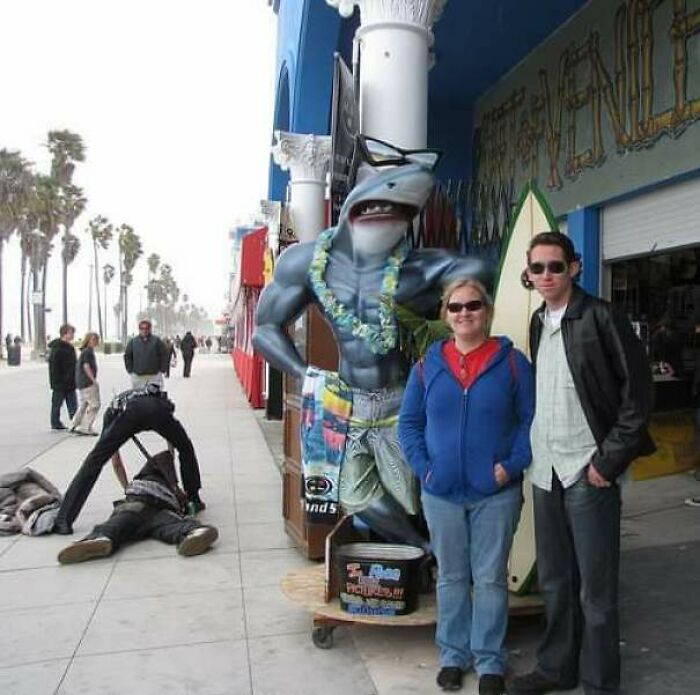 Took a Trip to Los Angeles and Spotted This Guy in My Photo!
