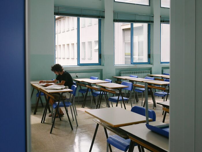 The Wildest "Welcome to College" Moments You Won't Believe Actually Happened