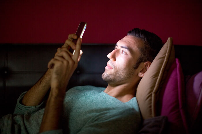 40 Weirdly “Healthy” Habits That Might Actually Be Messing You Up