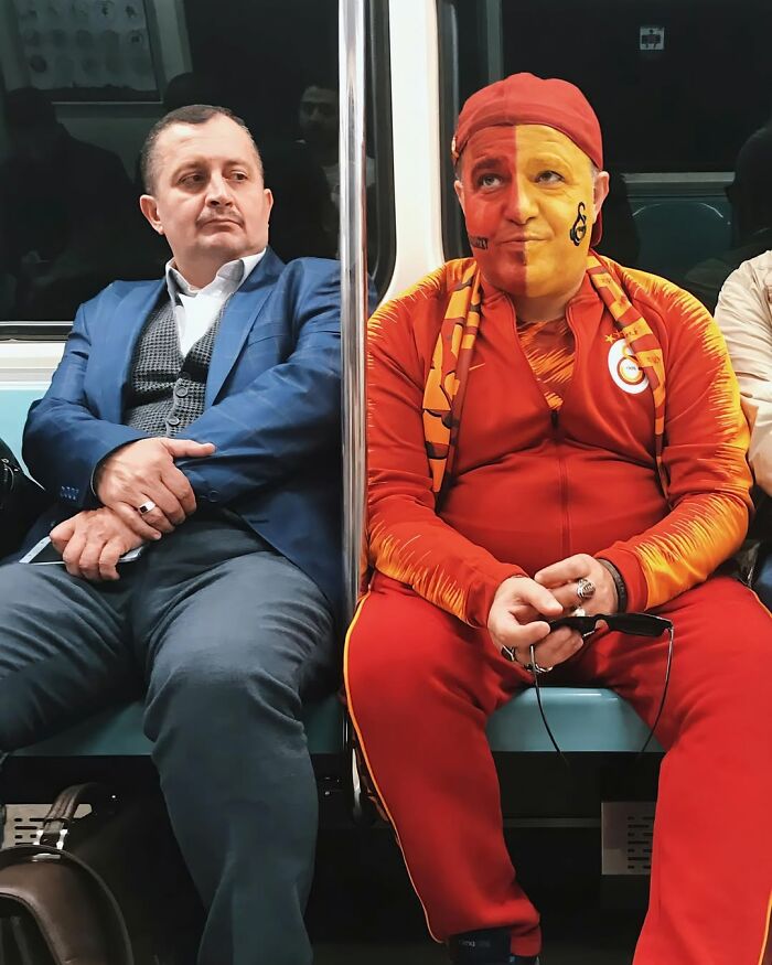 Wait Till You See These 58 Crazy Perfect Street Photos!