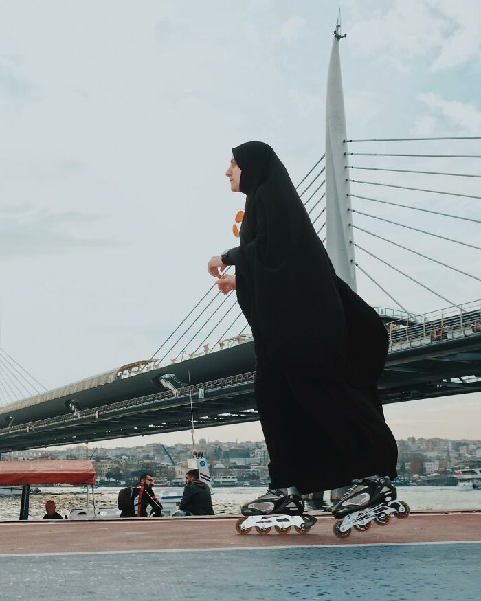 Wait Till You See These 58 Crazy Perfect Street Photos!