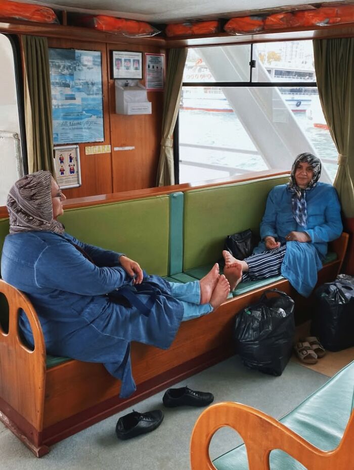 Wait Till You See These 58 Crazy Perfect Street Photos!
