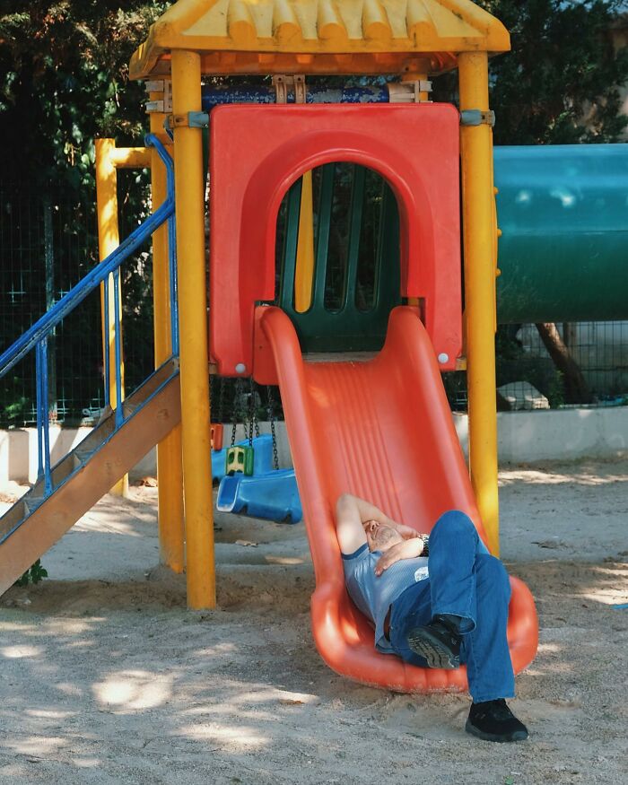 Wait Till You See These 58 Crazy Perfect Street Photos!