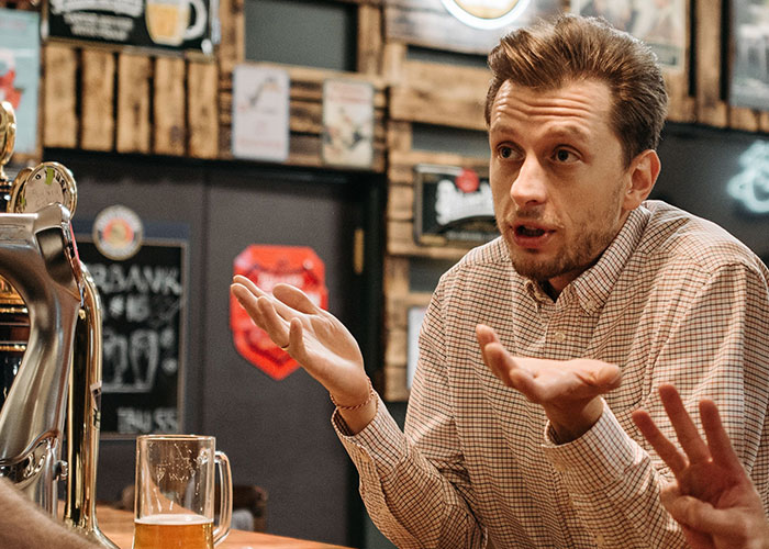 Let's Dive Into The Wildest Chatters Bartenders Caught (And Yes, They Hear EVERYTHING)