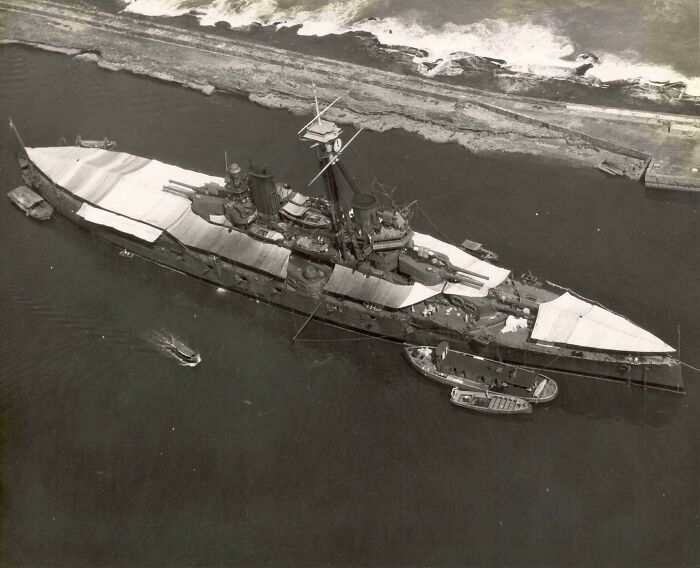 Brazilian Battleship São Paulo: Sunk On The Way To Scrap in 1951