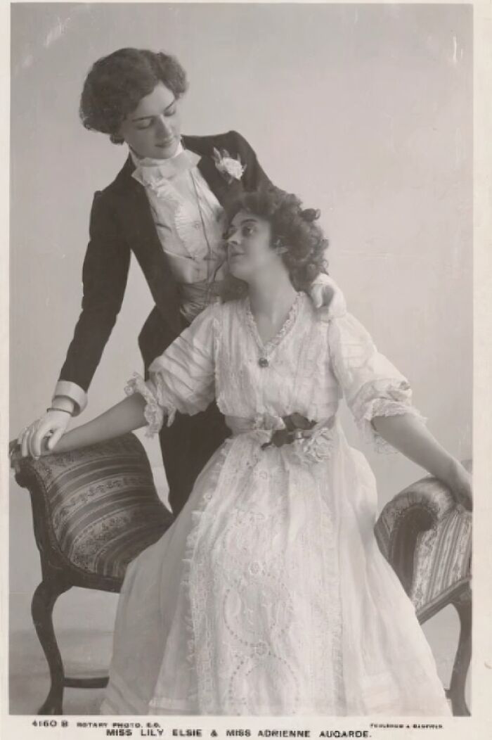 Let's Dive Into Some Seriously Cool Victorian Era Pics!