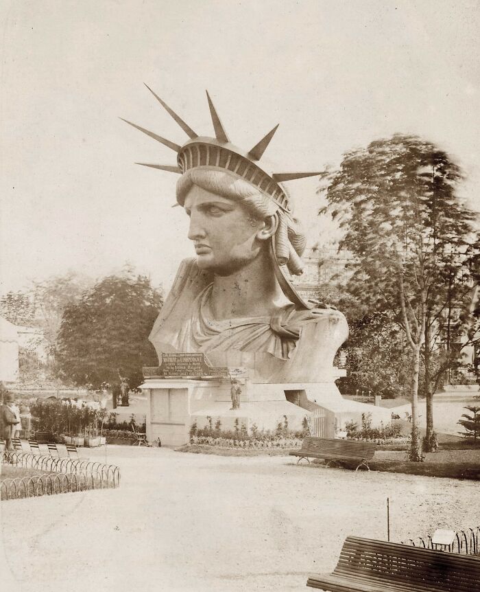 Let's Dive Into Some Seriously Cool Victorian Era Pics!
