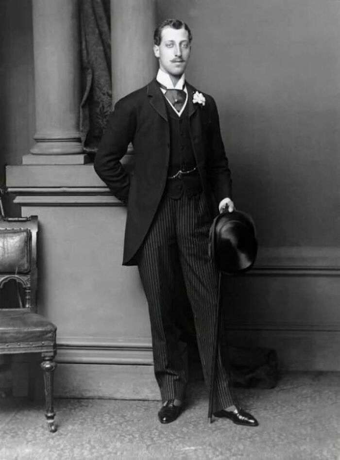 Prince Albert Victor, Edward VIII's Eldest Son