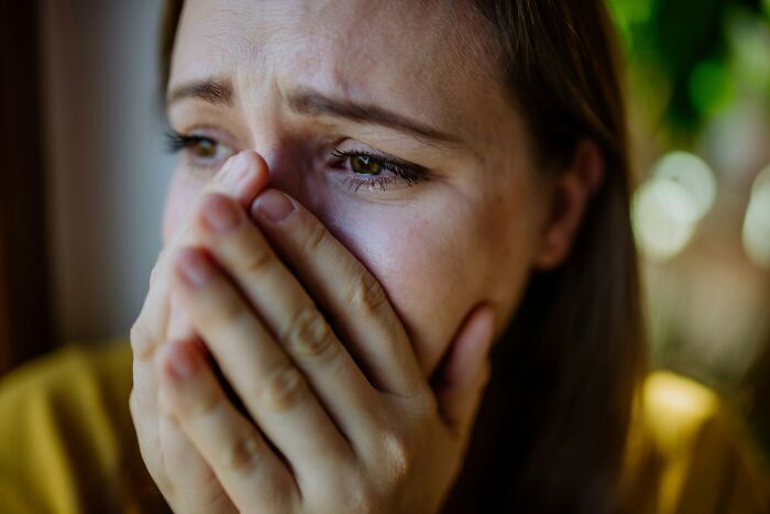 Oops! 59 Women Spill Their Wild 'Young & Dumb' Stories That Still Crack Them Up (Or Not)