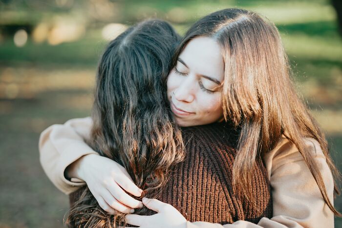 Oops! 59 Women Spill Their Wild 'Young & Dumb' Stories That Still Crack Them Up (Or Not)