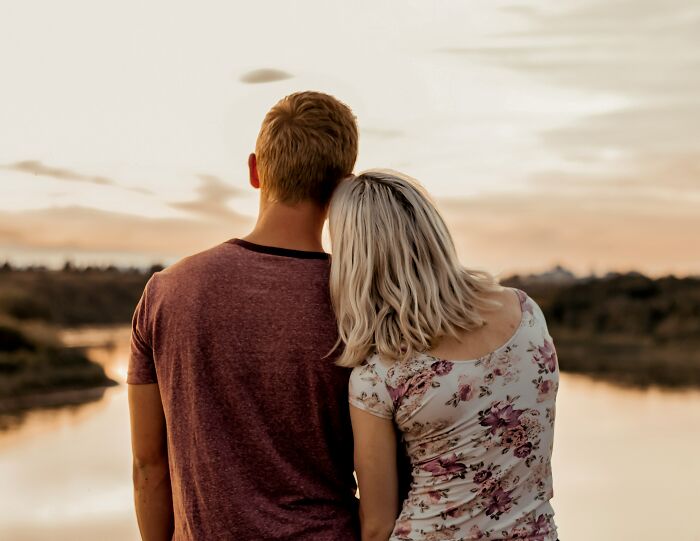 Oops! 59 Women Spill Their Wild 'Young & Dumb' Stories That Still Crack Them Up (Or Not)