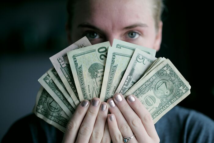 Oops! 59 Women Spill Their Wild 'Young & Dumb' Stories That Still Crack Them Up (Or Not)