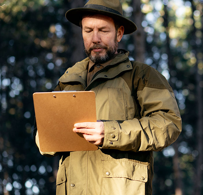 43 Jobs That Sound Made Up But Are Actually Real (And Weirdly Cool)