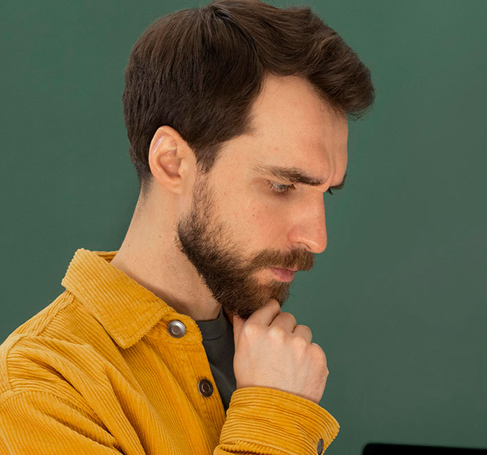 43 Jobs That Sound Made Up But Are Actually Real (And Weirdly Cool)