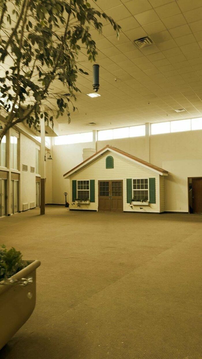 Hotel I Just Visited, But It Feels Like A Dream