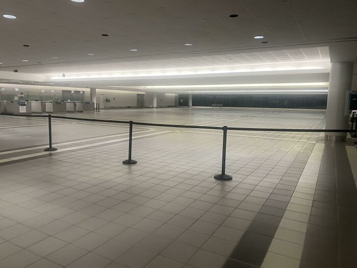 Alone In An Airport. Does This Count?