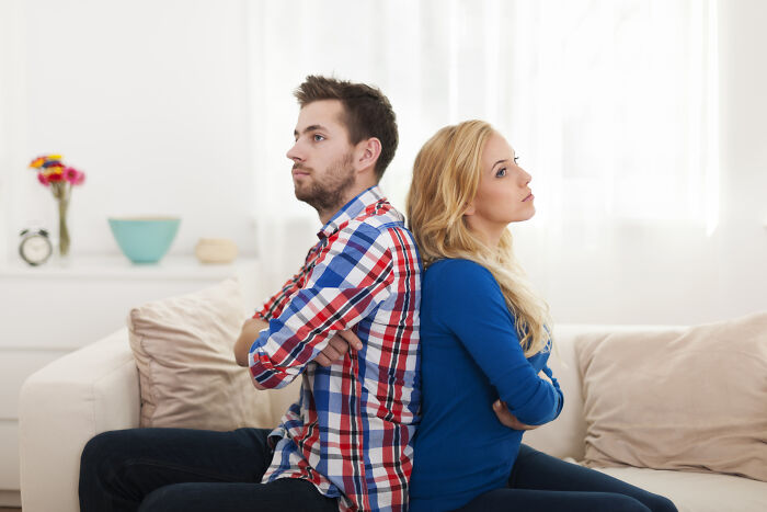 These Family House Rules Are So Weird They’ll Totally Make You Chuckle