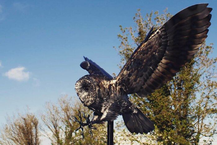 Life-Size Barn Owl Made of Steel
