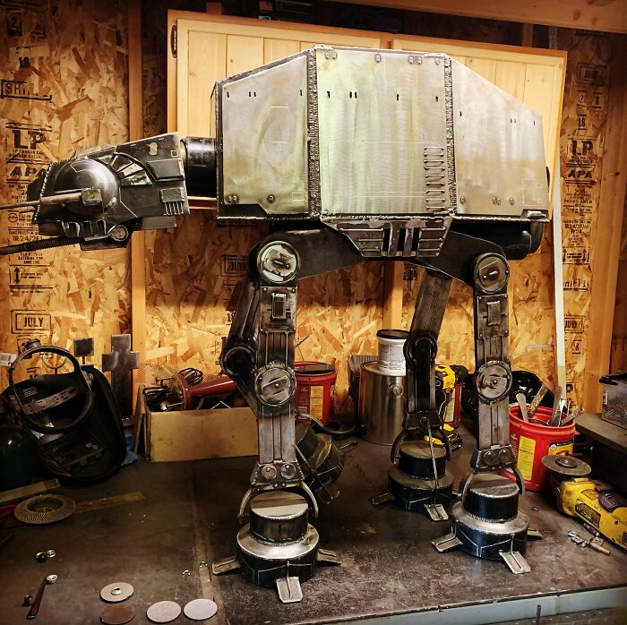 29 Mind-Blowing Metal Creations That’ll Totally Blow Your Socks Off