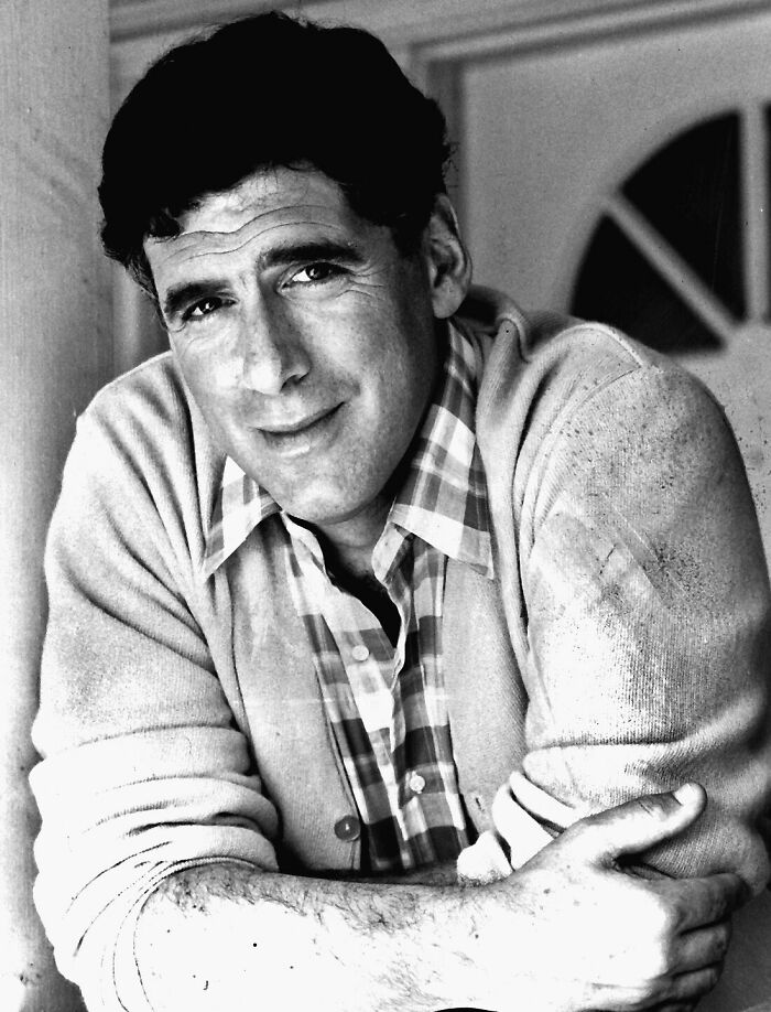Elliott Gould: The Classic Cool Dude, 88